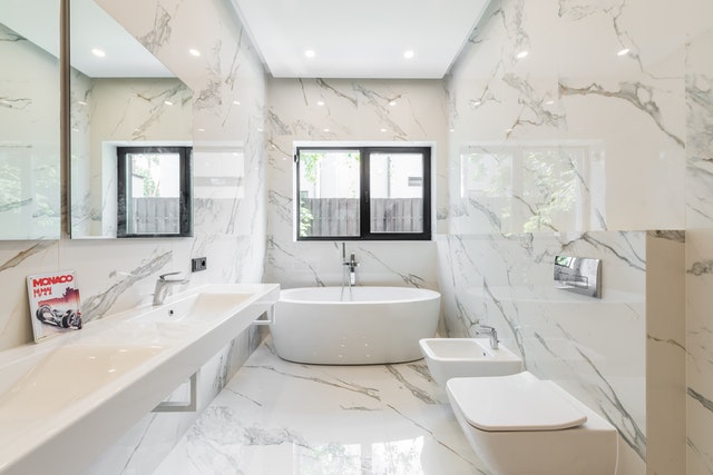 Why bathroom combo deals are a great way to renovate
